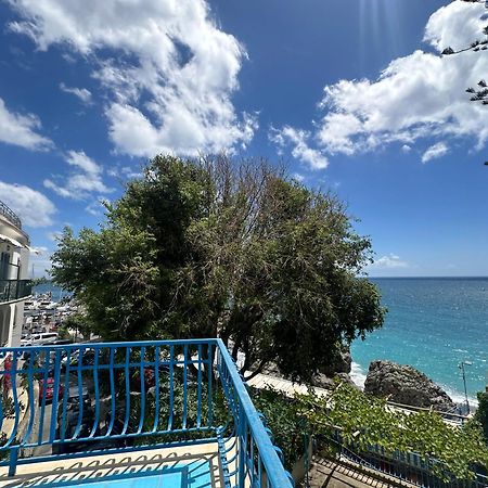 Rada Azzurra Hotel Amalfi Bagian luar foto
