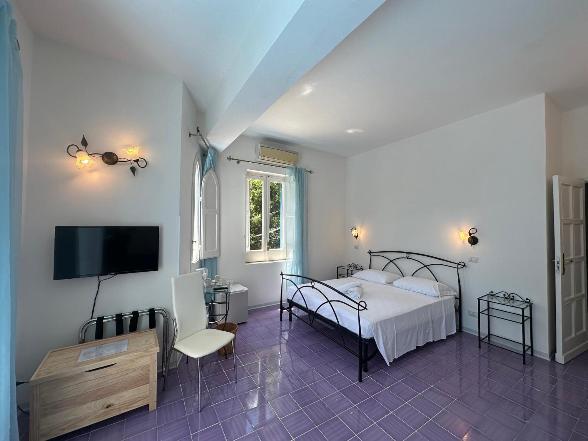 Rada Azzurra Hotel Amalfi Bagian luar foto