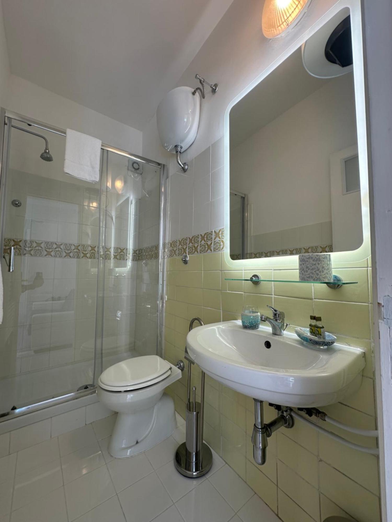 Rada Azzurra Hotel Amalfi Bagian luar foto