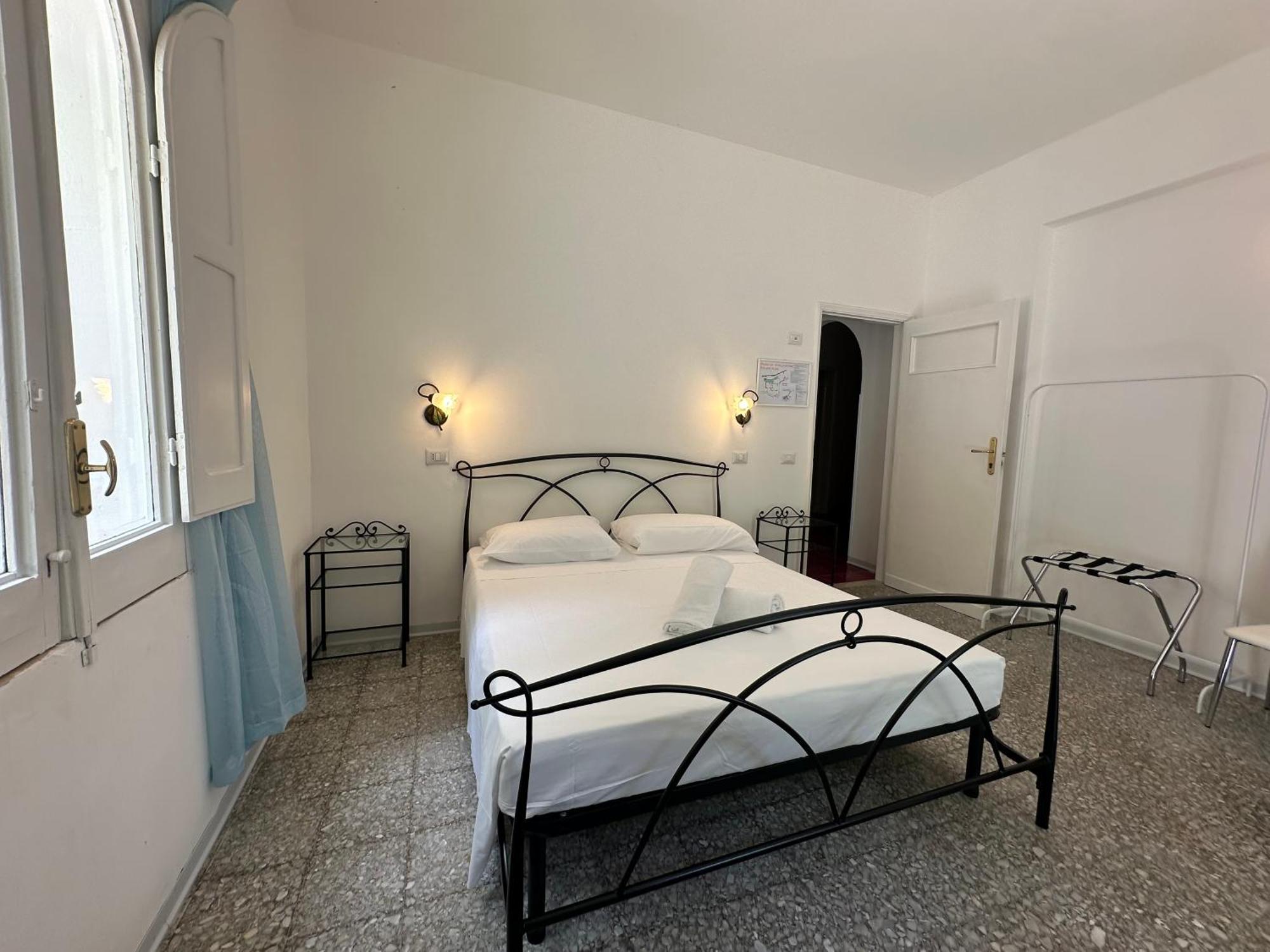 Rada Azzurra Hotel Amalfi Bagian luar foto